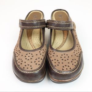White Mountain Brown Mary Jane Leather Wedge Mules